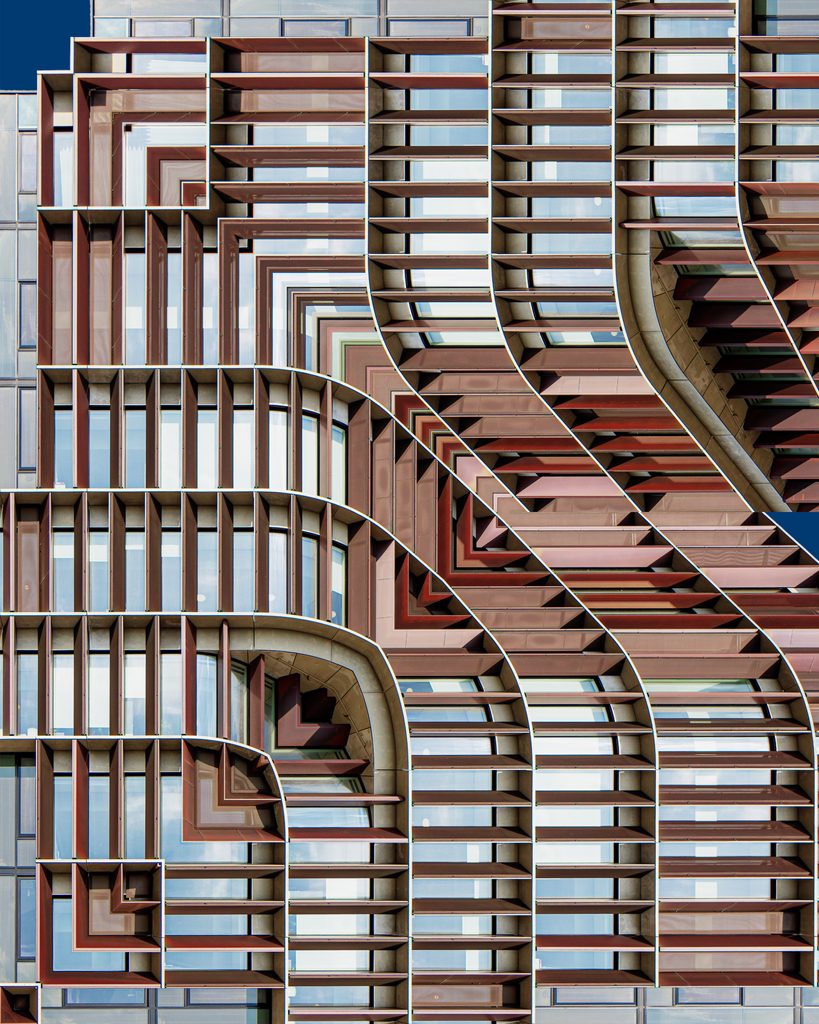 Architecture contemporaine transformée en art abstrait géométrique, tirage d'art photo en édition limitée et numéroté